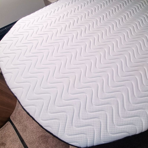 Grand Crescent™ Mattress fitted in Swift Kon-Tiki 625, Somerset